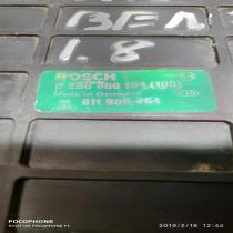 811906264 0280800104  Engine control unit/module ECU Audi 80 90 B3