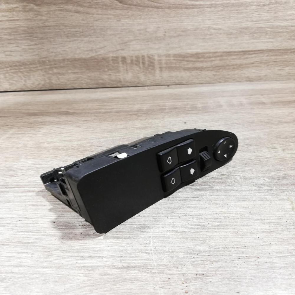 8368988   Electric window control switch BMW 5 E39