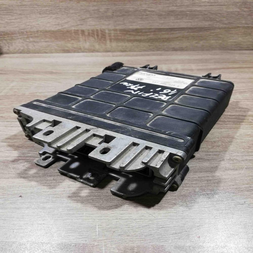 037906025k 5wp4207  Engine control unit/module ECU Volkswagen PASSAT B5