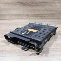 893907404m 0261200234  Engine control unit/module ECU Volkswagen PASSAT B3