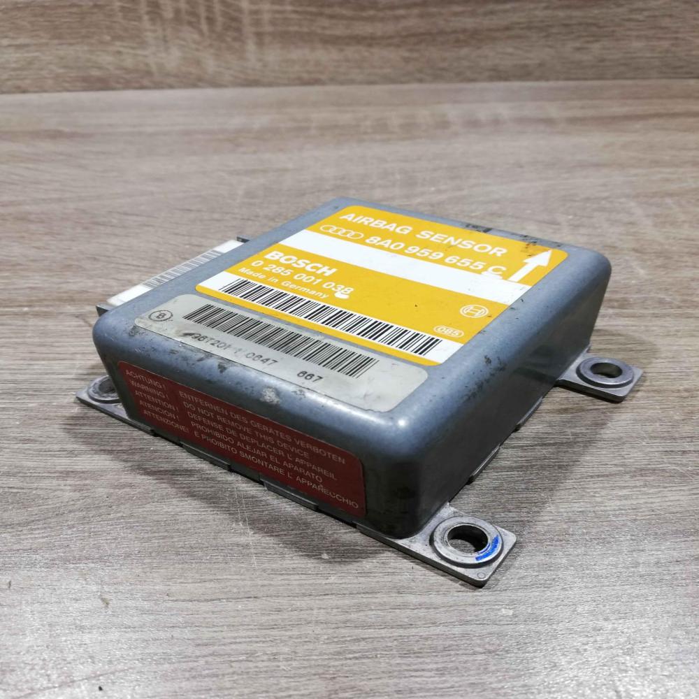 8a0959655c 0285001038  Airbag control unit/module Audi A4 S4 B5 8D