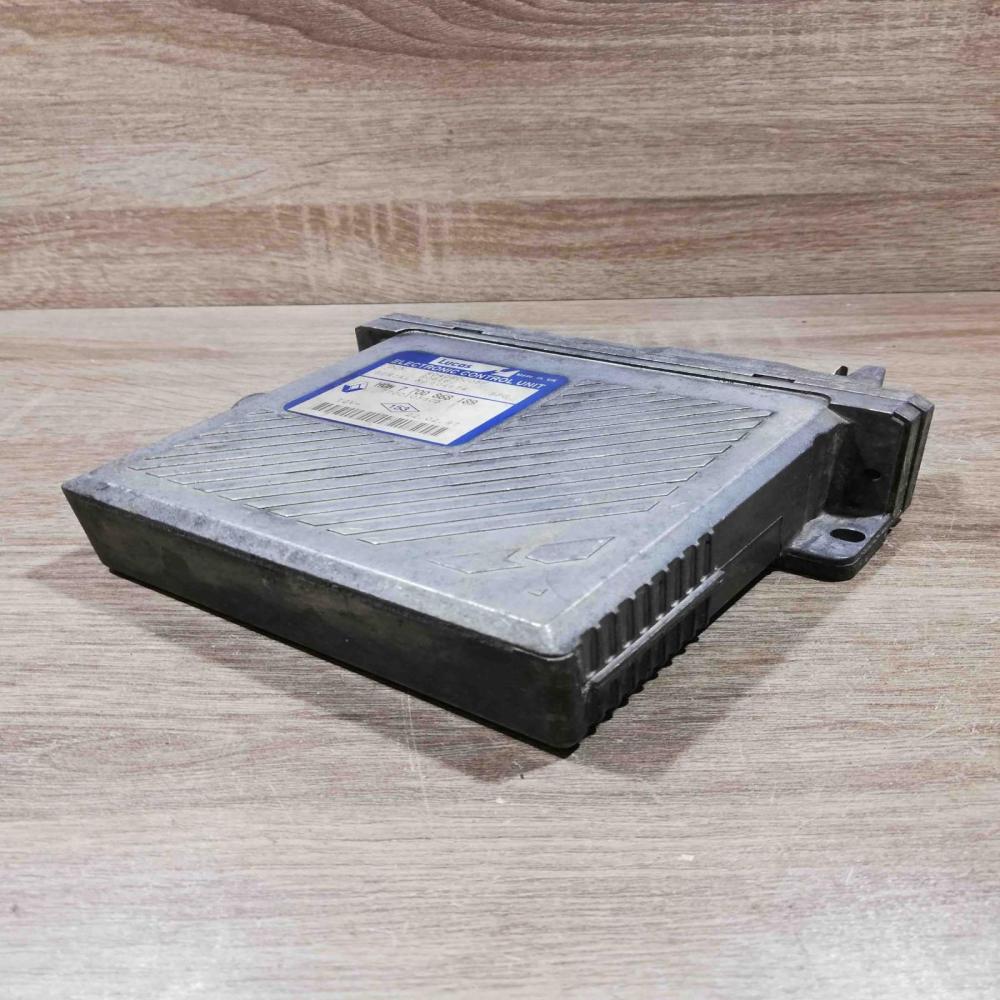 hom7700868189 7700105605  Engine control unit/module ECU Renault Scenic I