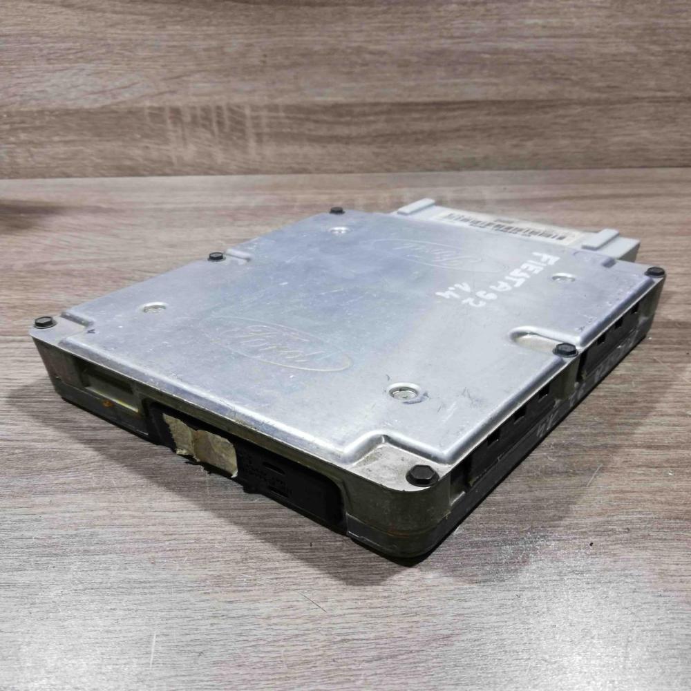 92ab 12a650 ga cad 1k091  Engine control unit/module ECU Ford Fiesta