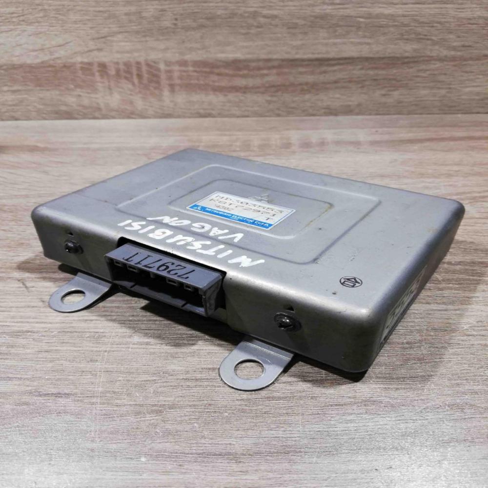 md303553 k8t72971  Engine control unit/module ECU Mitsubishi Space Runner