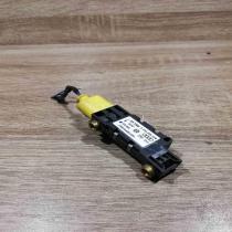 8e0959643a   Airbag deployment crash/impact sensor Volkswagen Sharan