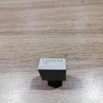 90080 87019   Other relay Toyota Avensis T250