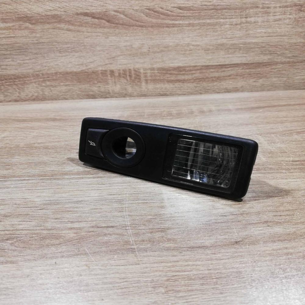 164290 00a   Rear seat light BMW X5 E70