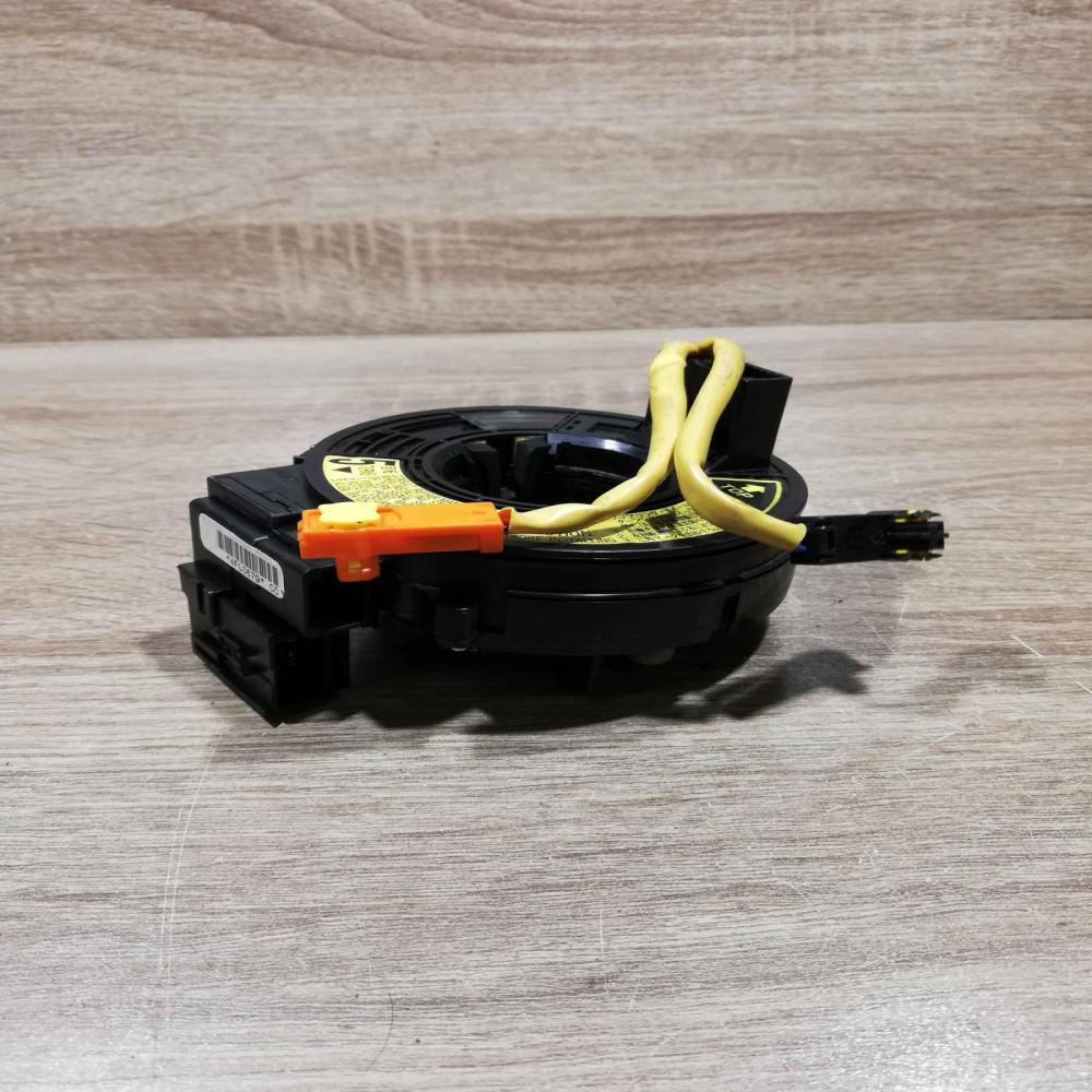 4fl0679   Airbag slip ring squib (SRS ring) Toyota Yaris