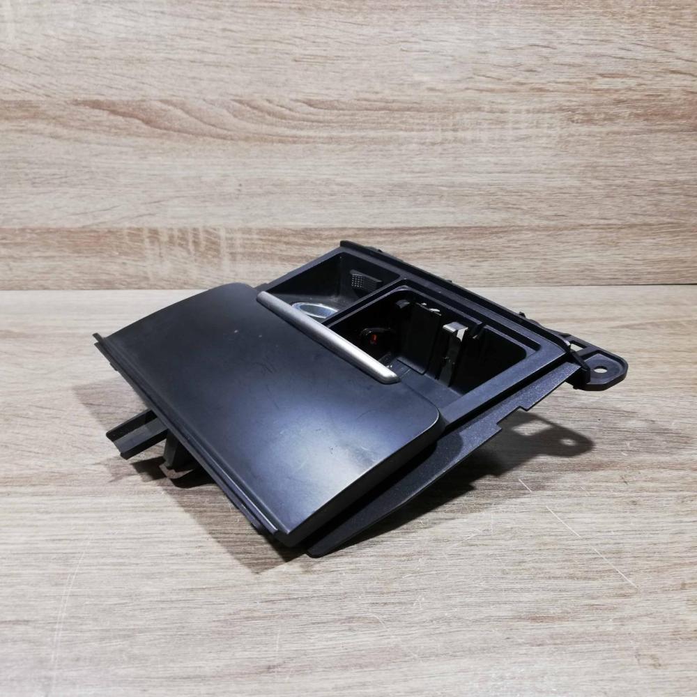 8k0857951   Car ashtray Audi A4 S4 B8 8K