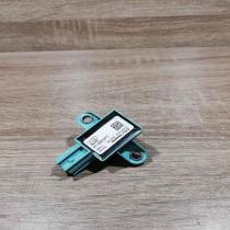 8k0955557c 5wk43809  Airbag deployment crash/impact sensor Audi A5 8T 8F