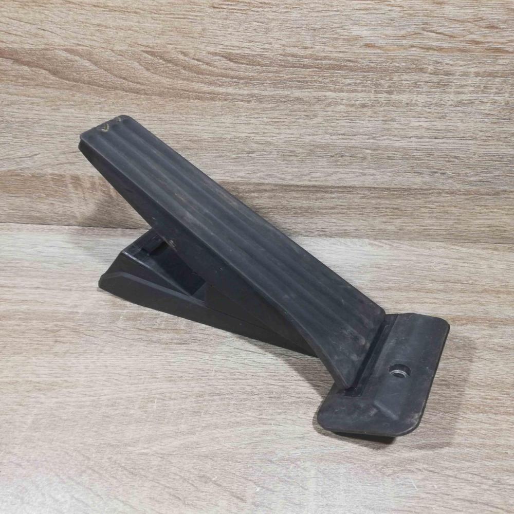 6789999 02 25916010 3542 6789999 Accelerator throttle pedal BMW 5 F10 F11