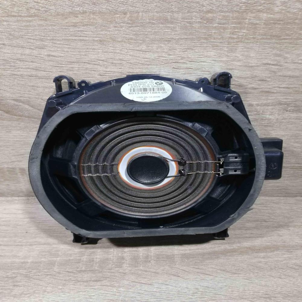 6971884 05 18820010 6513 6971884 Subwoofer speaker BMW X5 E70