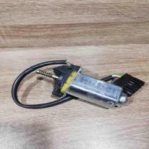 03826 F11  Seat adjustment motor BMW 5 F10 F11