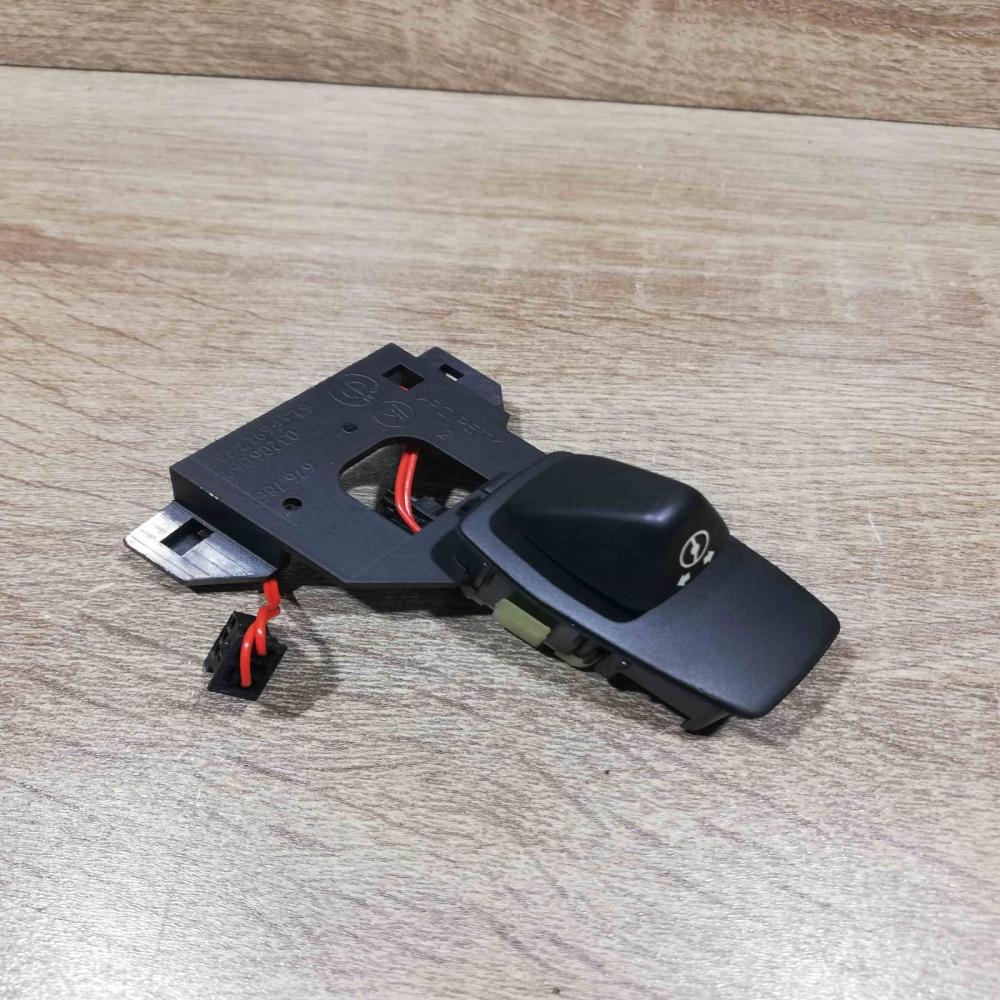 6947786 676786 6131 6947786 Steering wheel adjustment switch BMW 5 E60 E61