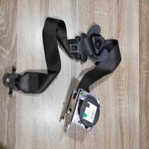 610126200b 111019  Front seatbelt BMW 5 F10 F11