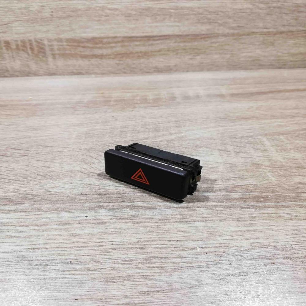 1390751 saej910 6131 1390751 Hazard light switch BMW 3 E36
