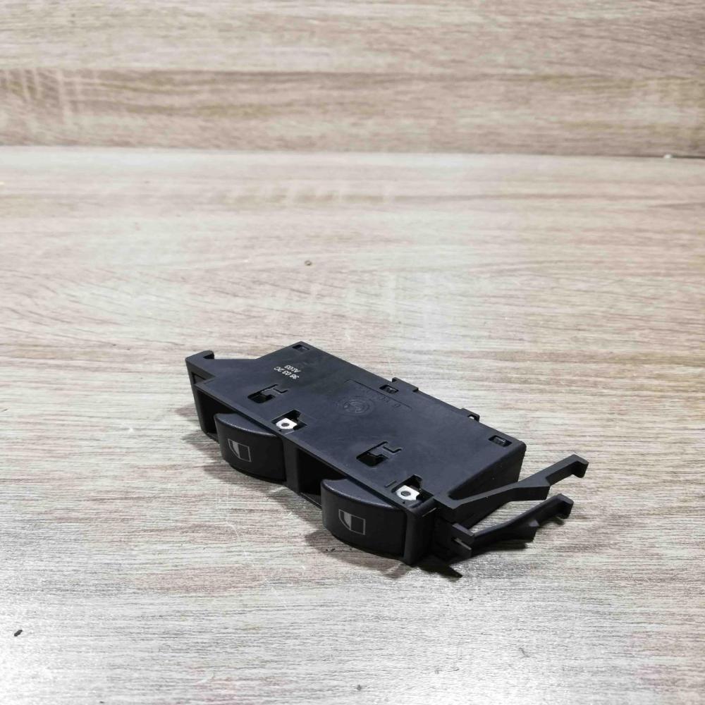 6902179   Electric window control switch BMW 3 E46
