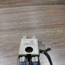 9118261 213675 10  Aerial antenna amplifier BMW 7 F01 F02 F03 F04