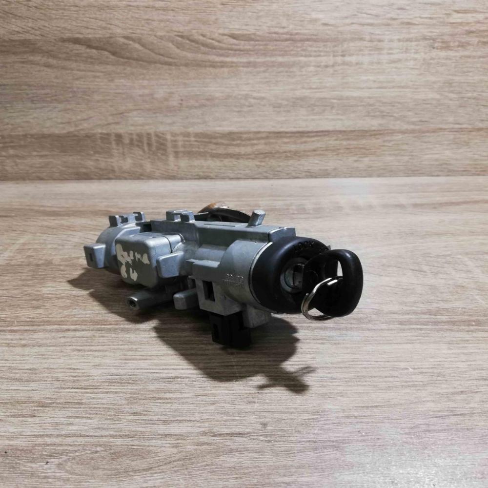 sl 33 Ignition lock with Key   Ignition lock Mazda MPV