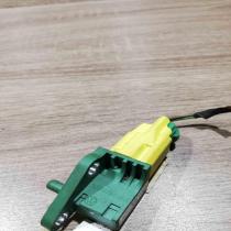 3c0909606   Airbag deployment crash/impact sensor Volkswagen PASSAT B6