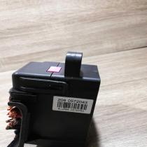 2060572043 206 0572043  Fuse module Audi A4 S4 B5 8D
