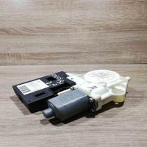 5wk11572j 981406 103 a2c53098893 9 Front door window regulator motor Ford C-MAX