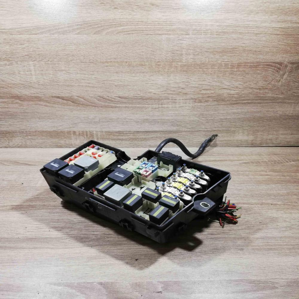 3m5t 14a142 ab   Fuse module Ford Mondeo MK I