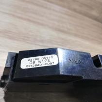 84790 05110 ms12ba0 0097 08 w12e Windscreen/window heater switch Toyota Avensis