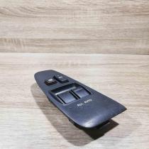 54035147 84802 05200 b0 sm4967 Electric window control switch Toyota Avensis T25