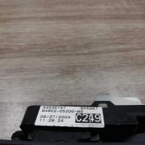 54035147 84802 05200 b0 sm4967 Electric window control switch Toyota Avensis T25