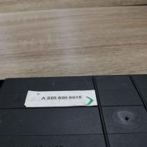 a2208206815   Tailgate/trunk control unit/module Mercedes-Benz S W220