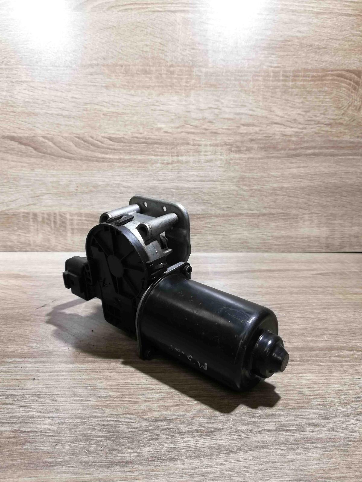 f00s2s2698 bn8v 6737xa j48 lhd Wiper motor Mazda 3 I