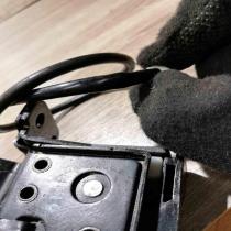 7a08   Front door lock Toyota Avensis T250