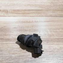 860310 2451   Windscreen/windshield washer pump Mazda 3 I