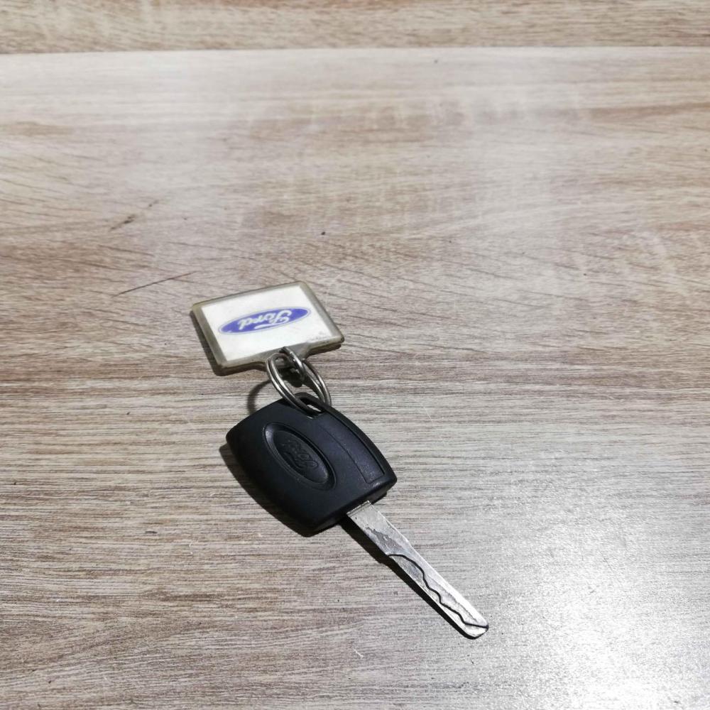 Ford Key   Ignition key/card Ford Mondeo MK II