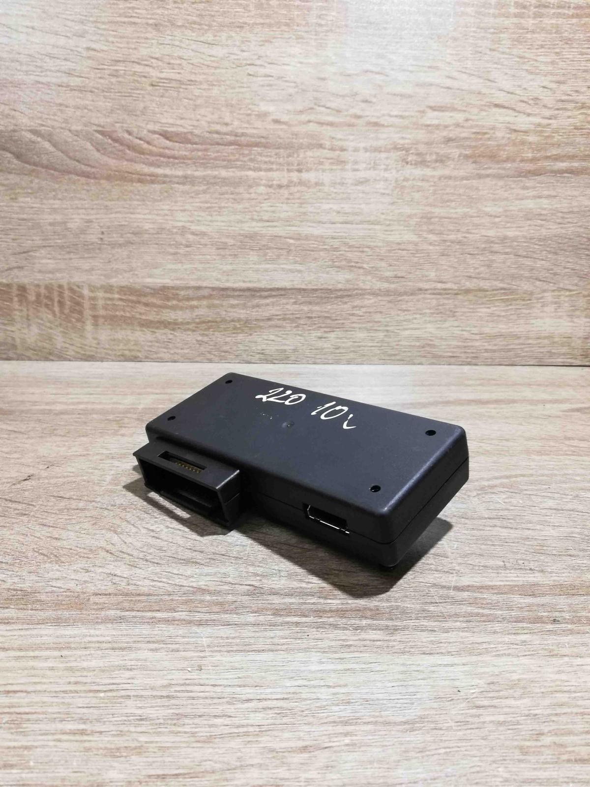 a2038202585   Phone control unit/module Mercedes-Benz C W203