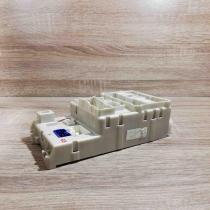 82733 42060 4e24 0744  Fuse box set Toyota RAV 4 (XA20)
