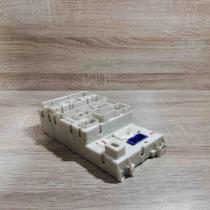 82733 42060 4e24 0744  Fuse box set Toyota RAV 4 (XA20)