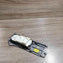 74231 0d080   Electric window control switch Toyota Yaris