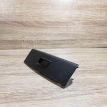 74232 0f030   Electric window control switch Toyota Yaris