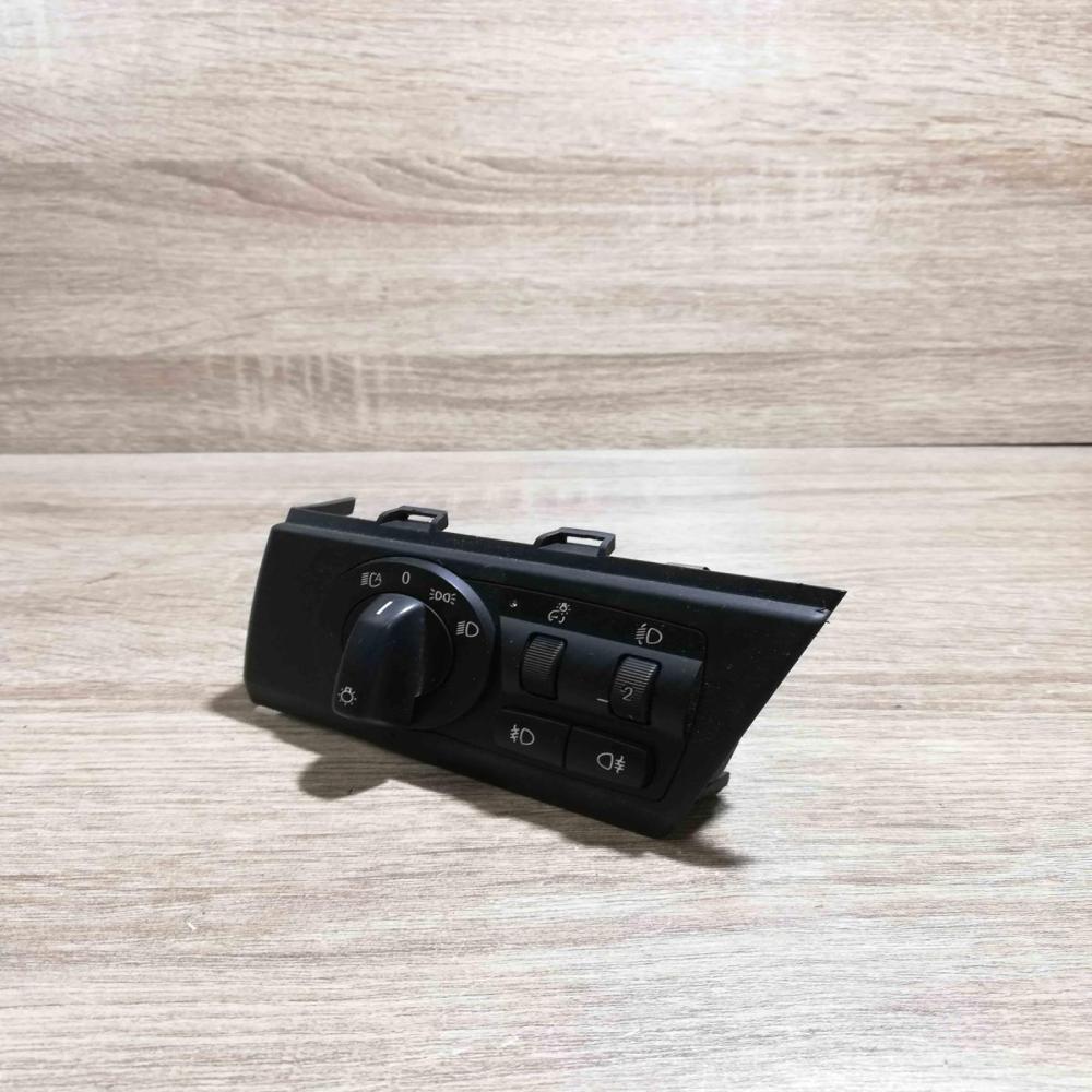 3420273   Light switch BMW X3 E83