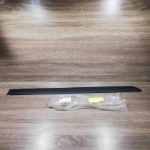13187347 5172430  Front door trim (molding) Opel Zafira B