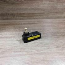 1j0941295a   Headlight level adjustment motor Audi A3 S3 8P