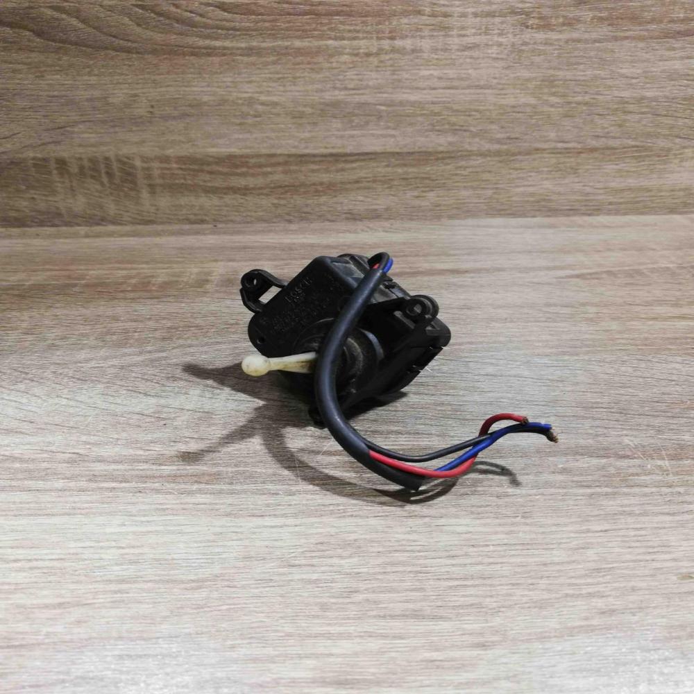 7m0941295 0307852312  Headlight level adjustment motor Ford Galaxy