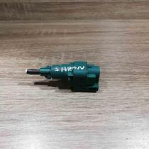 1c0945511a   Brake pedal sensor switch Volkswagen Polo