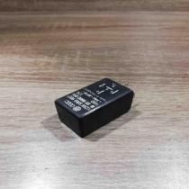 898880000   Other relay Volkswagen Golf III