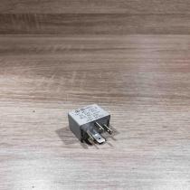 141951253b 20240072 53 Silver Other relay Audi A6 S6 C5 4B