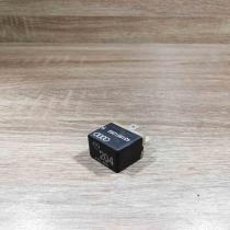 431951253h 204  Other relay Audi A6 S6 C5 4B