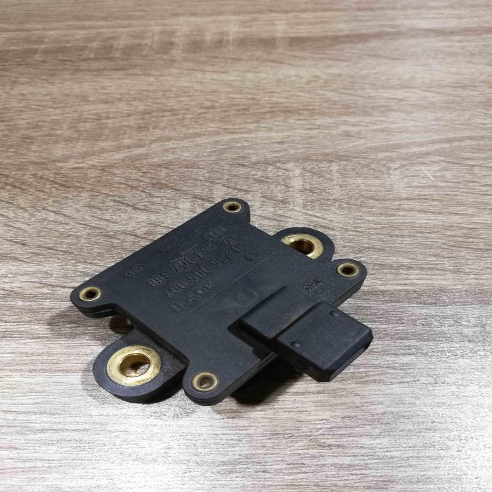 443907388 0265005007  ESP acceleration yaw rate sensor Audi 100 S4 C4