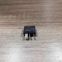 ywb101210 010842a  Other relay Rover 75